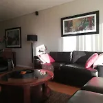A310 Lagoon Beach Apartment & Spa