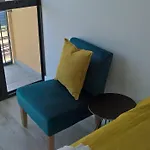 Table Mountain View Studio Apartments