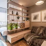 Vibrant Studio Apartment