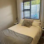 Sams Place