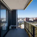 825 Wex1 By Perch Stays