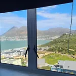 Crestview Holiday Apartment