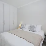 Apartment 1-Bedroom#8-Leetch Views