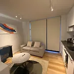 Amazing Comfortable Gem By Awshost