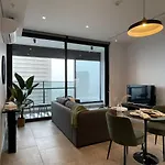 Luxury City Apartment At The Rubik