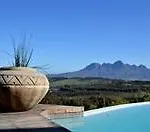 Bezweni Lodge
