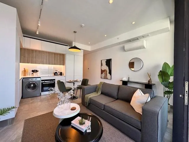 Luxury City Apartment At The Rubik