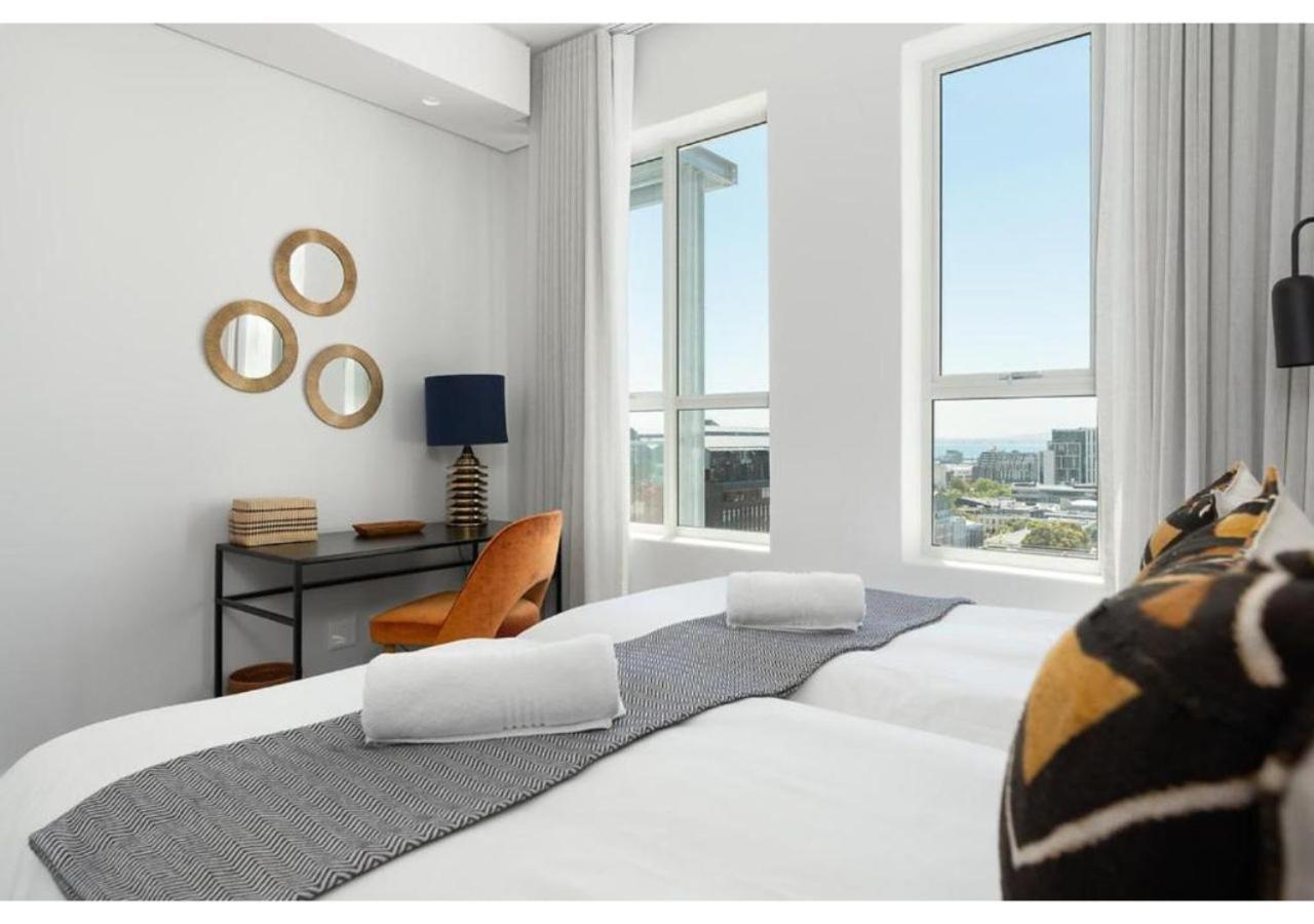 The Sentinel Luxury * Cape Town