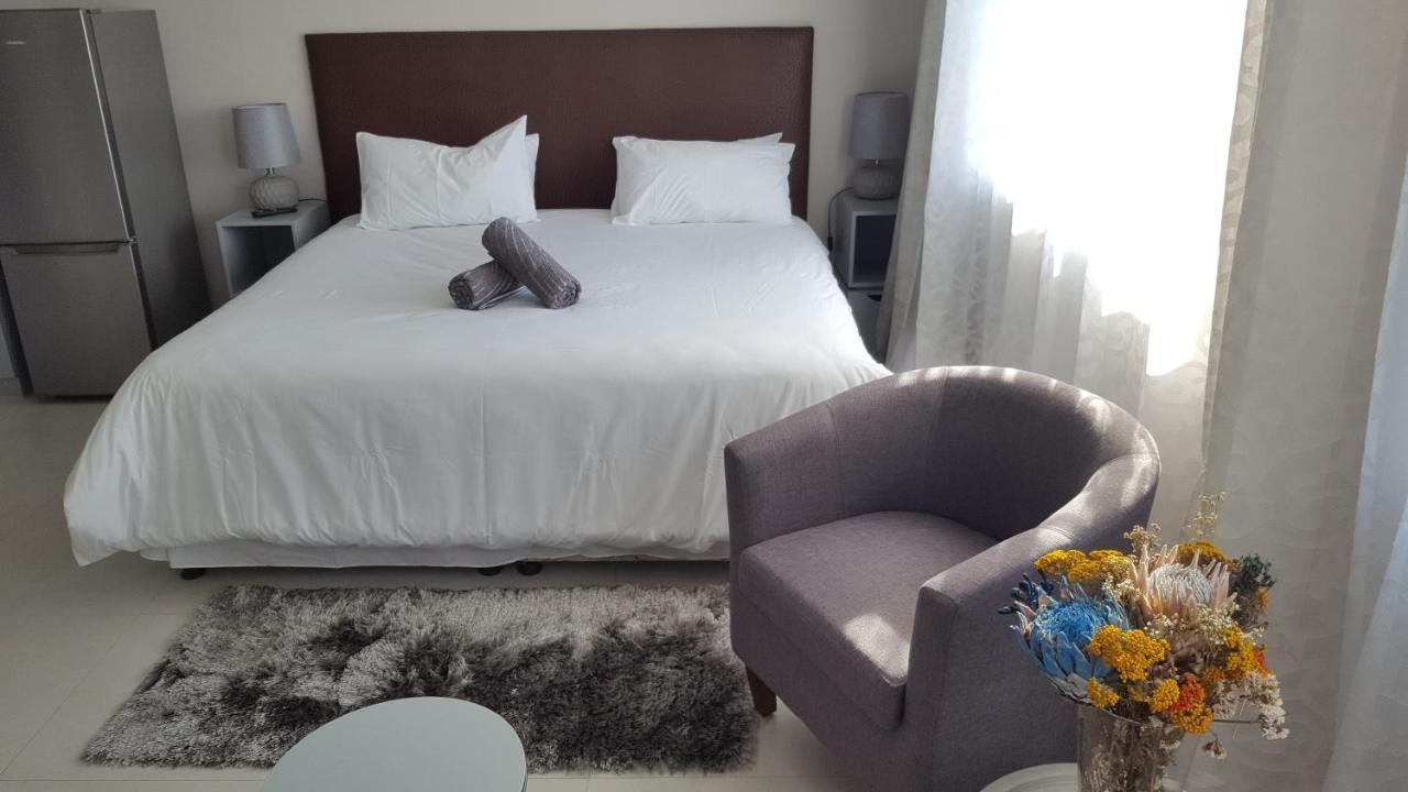 Guest house Hayley's Place 2*