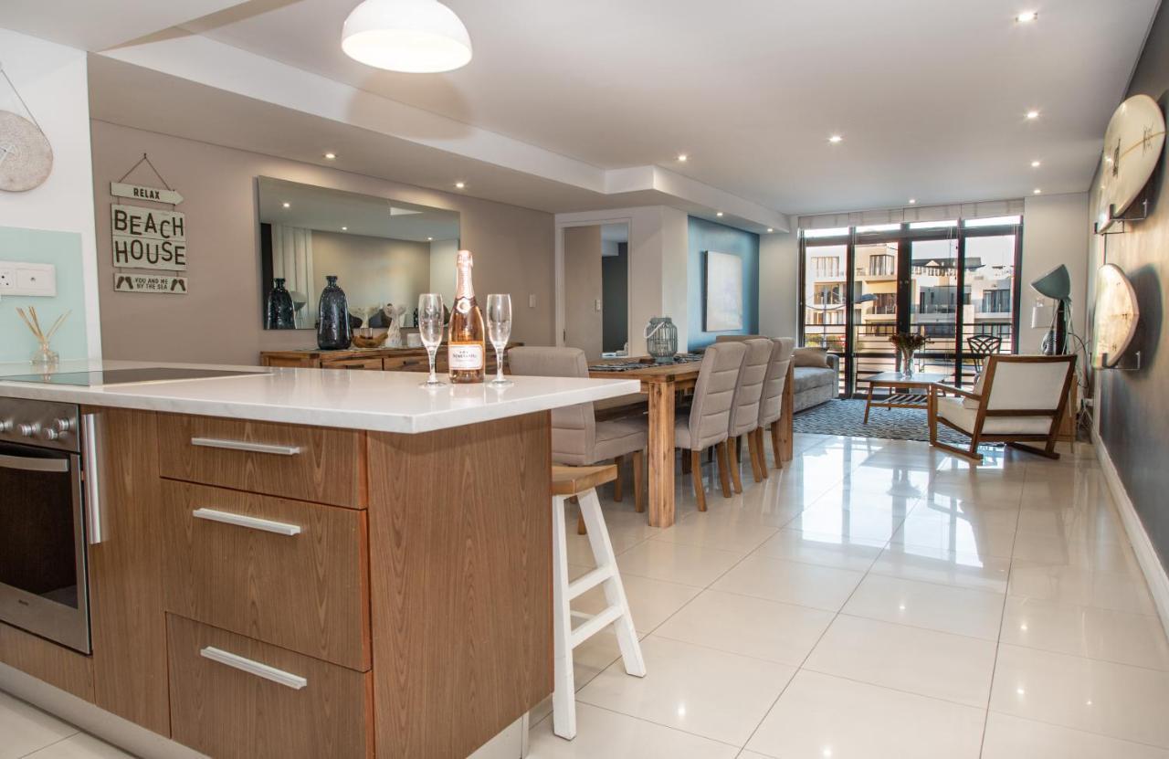 Luxury Beachfront 2 Bed 109 Eden On The Bay