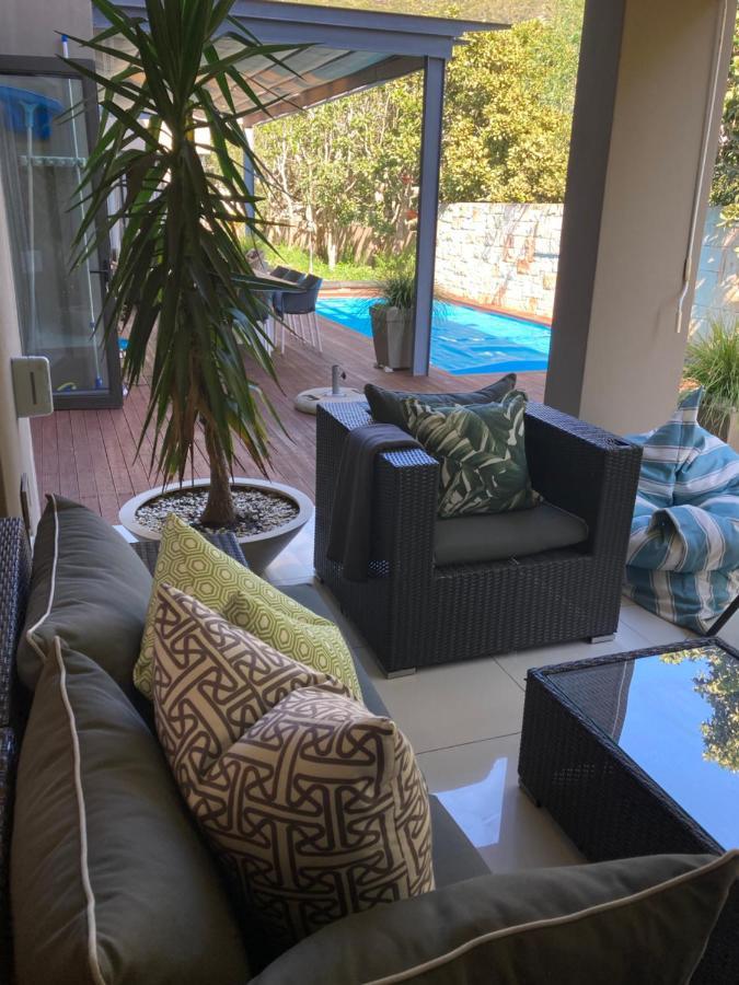 House In Secure Stonehurst Estate Holiday home Cape Town