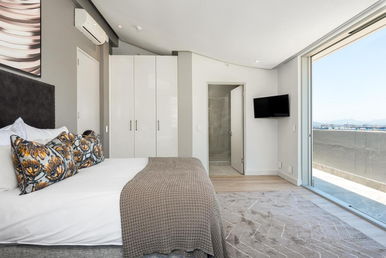 Apartment Point Break Penthouse *