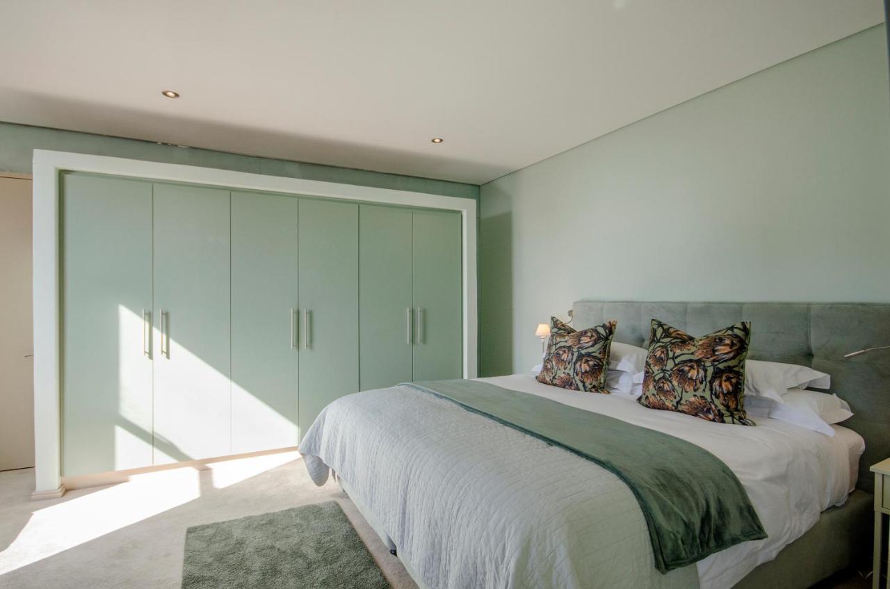 #1901 Cartwright - Serviced Corporate Gem *