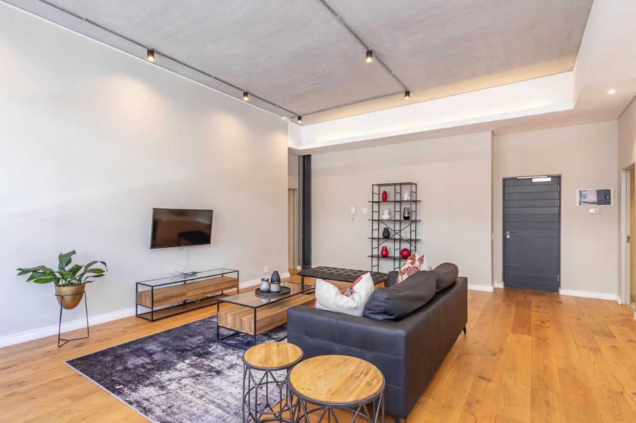 Spacious Family In Docklands, De Waterkant