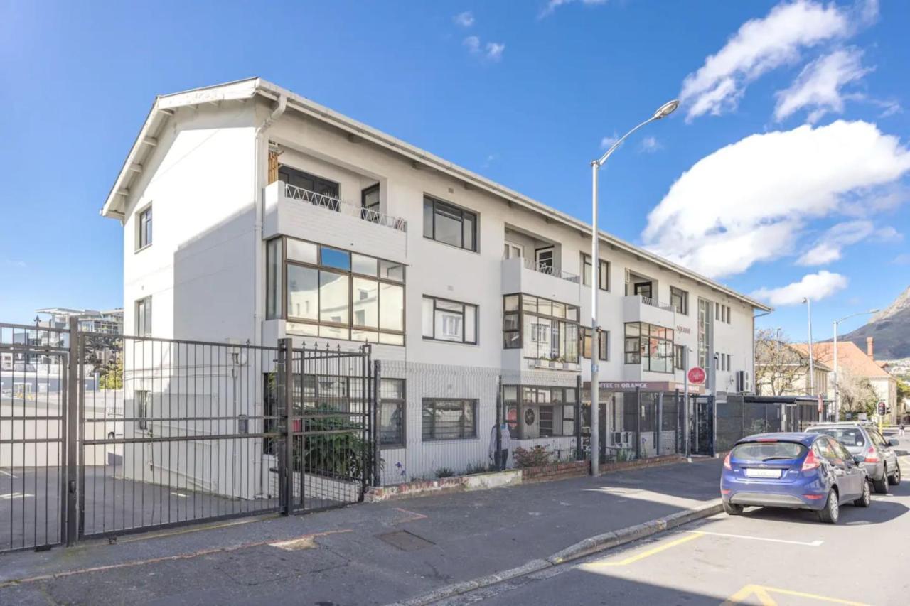 Vibrant And Safe 2 Bedroom Apartment