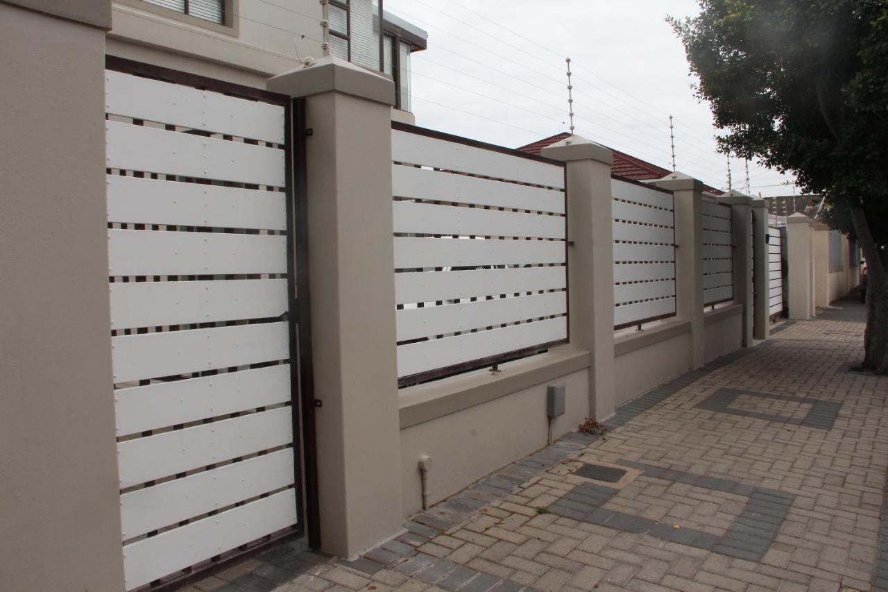 Out Apartment Cape Town