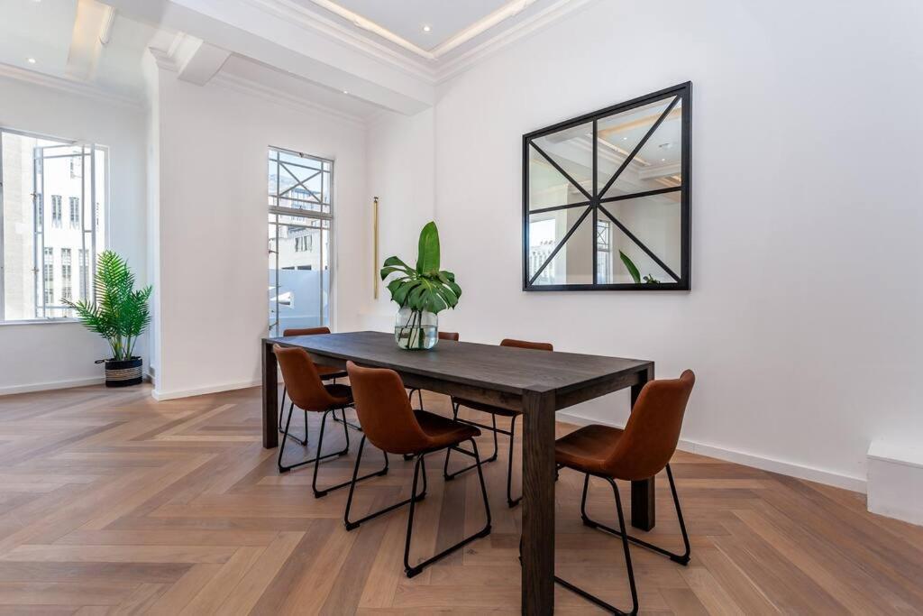 Luxury Penthouse With Views Address On Adderley