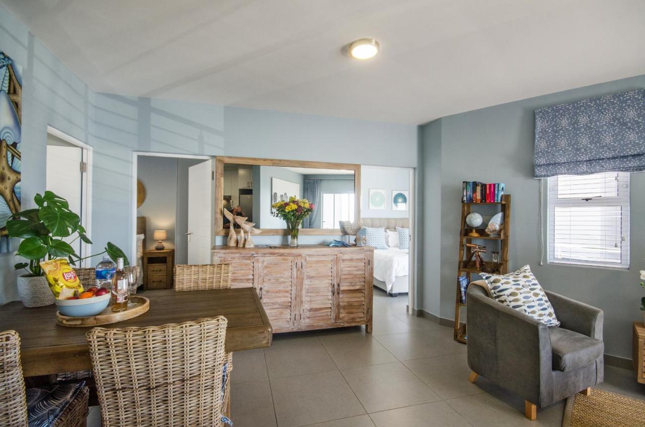 The Atlantic Blue Blouberg Beachfront Loadshedding Friendly!