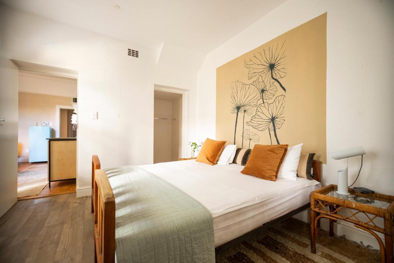 Roeland Terrace Hidden Gem