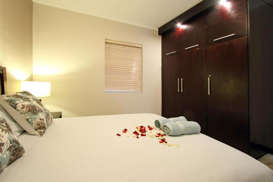 Green Market Place Apartment *
