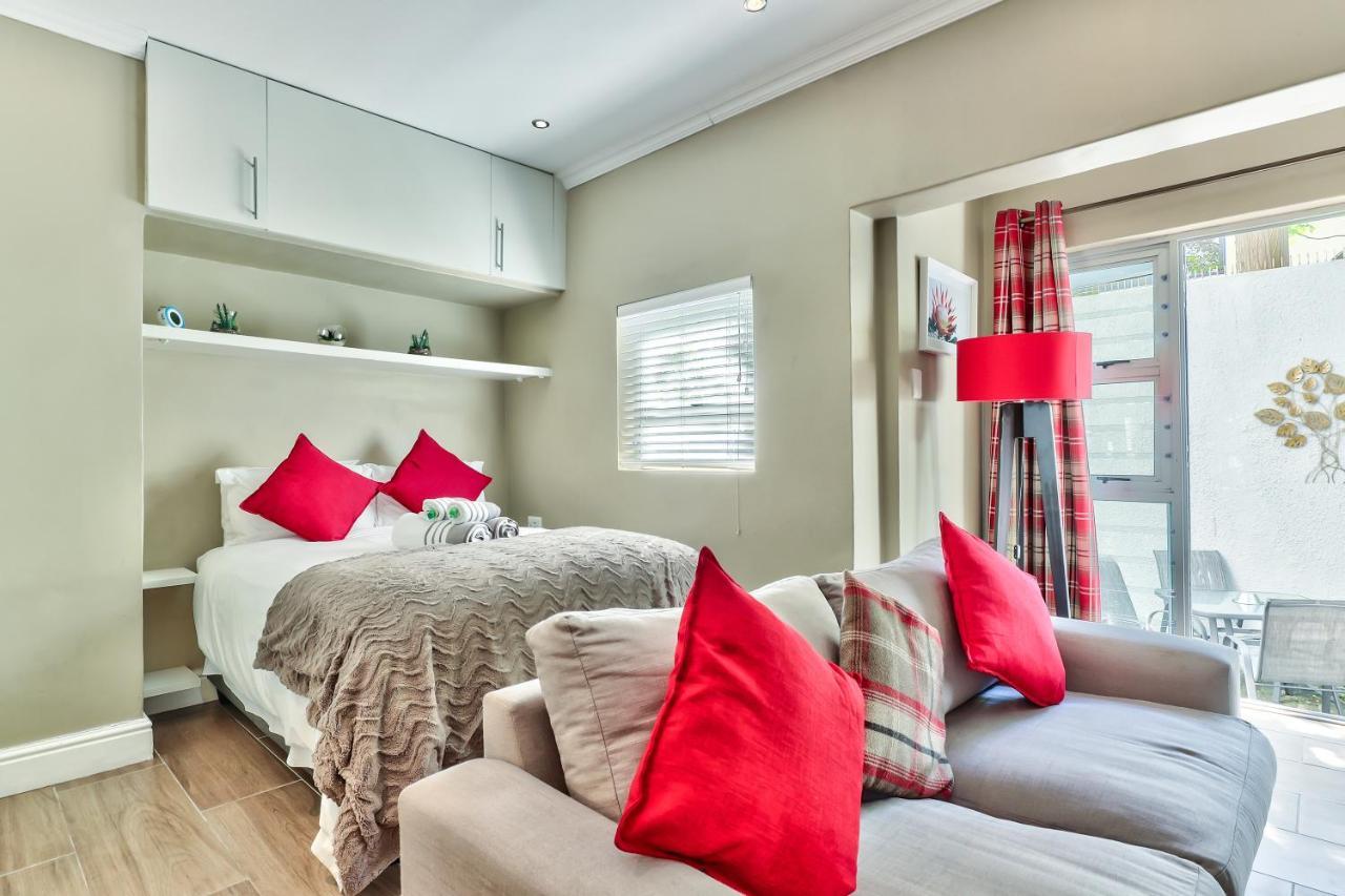 Fairmile On Main Apartment Cape Town