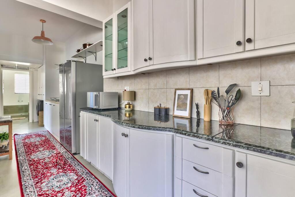 Apartment Westminster 2 Bedroom In Sea Point Cape Town