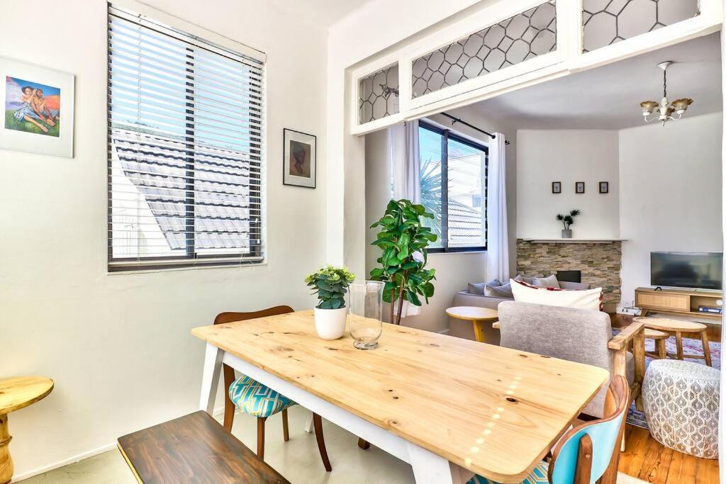 Westminster 2 Bedroom In Sea Point *