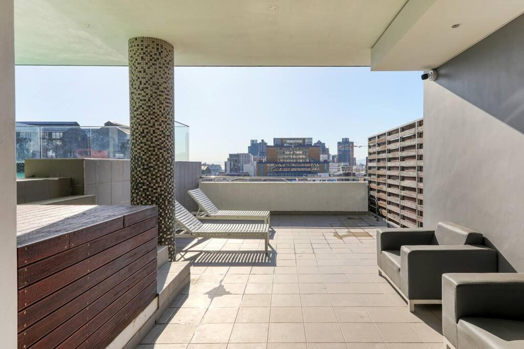 View Cbd *