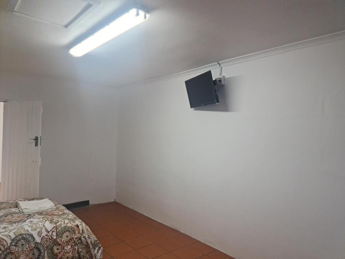Hasate 13 Louwville Street Belliville South Africa Cape Town