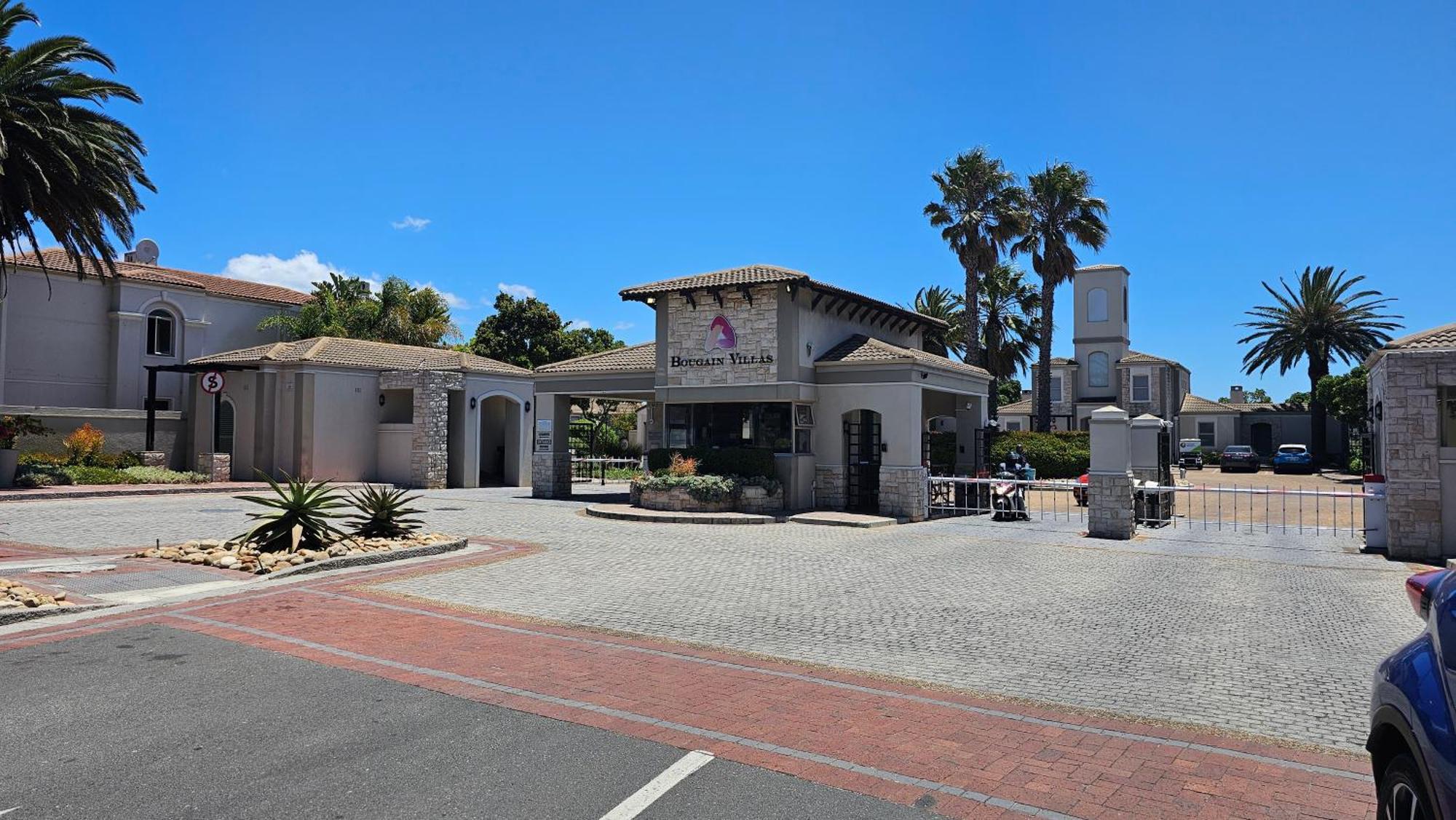 Dorphene By Ctha * Cape Town