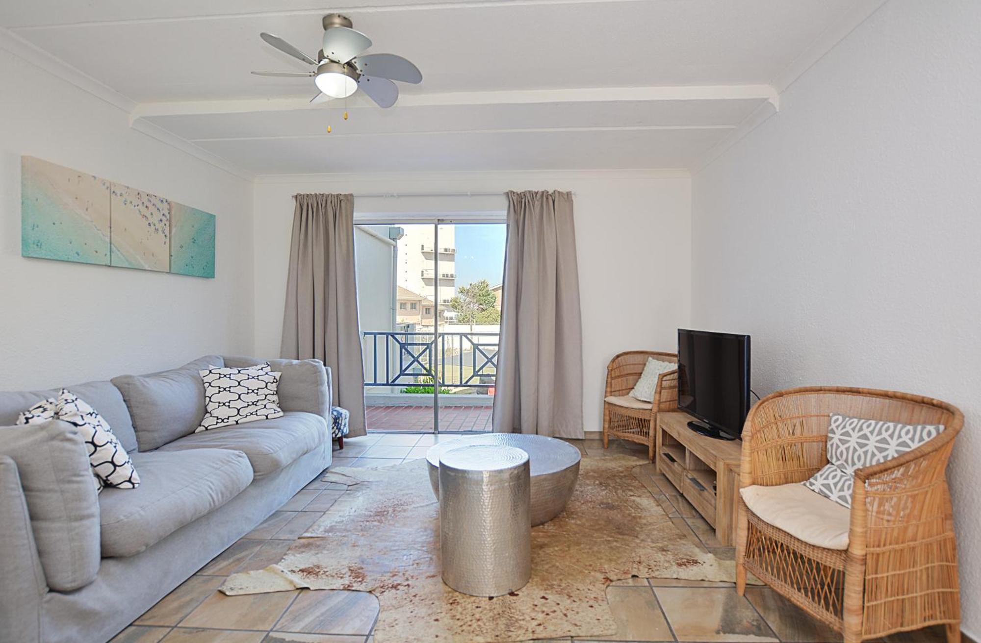 49 Mont Serrat Blouberg Apartment
