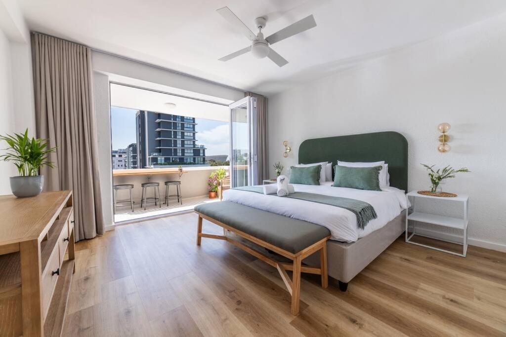 Greenpoint Emerald Cape Town