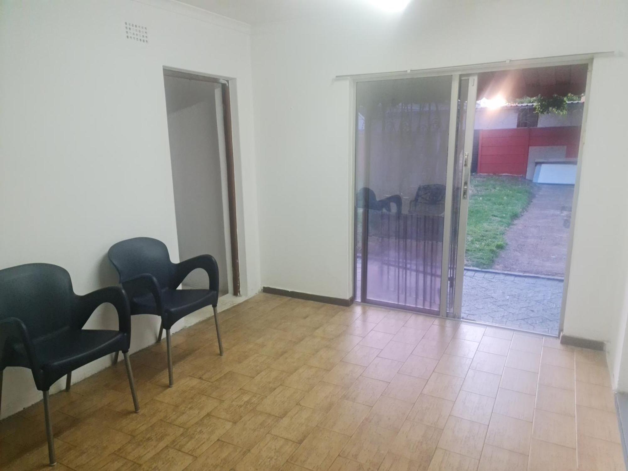 Villa Hasate 13 Louwville Street Belliville South Africa Cape Town