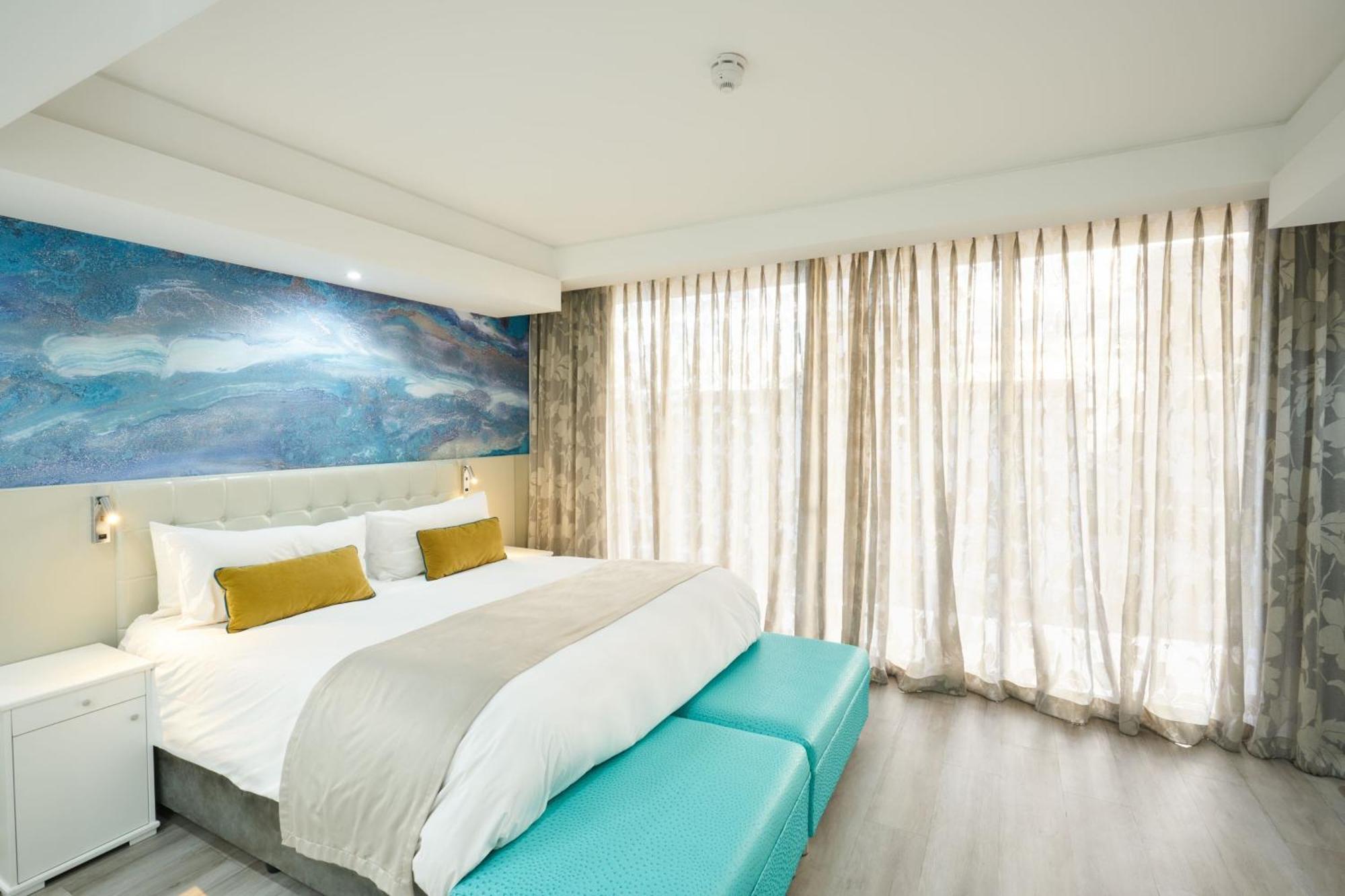 Hotel Protea By Marriott North Wharf Cape Town