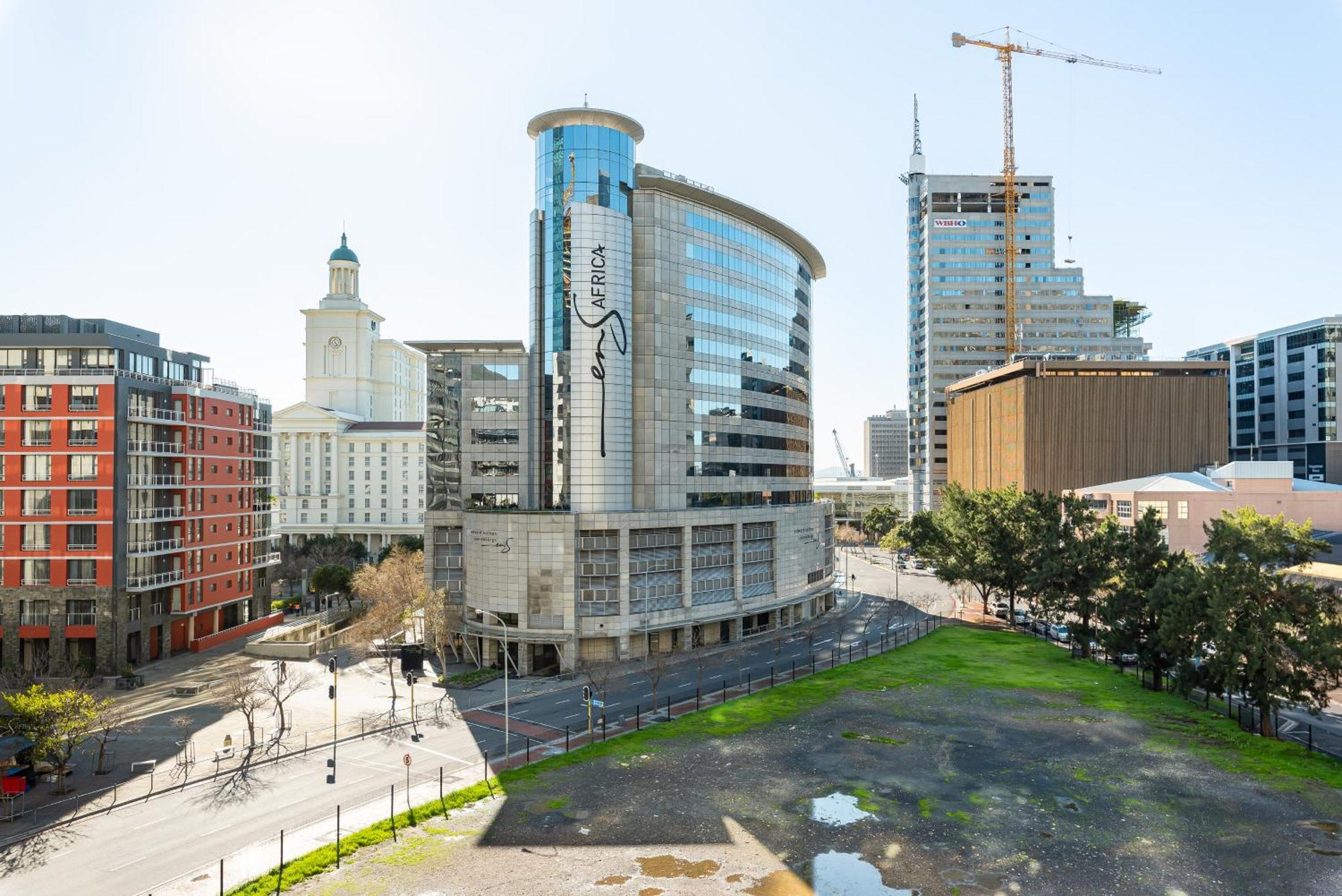 Icon Apartment *