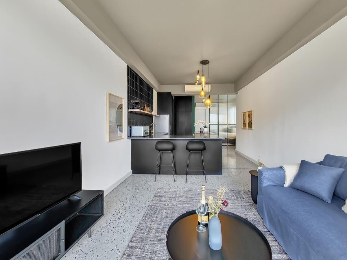 Stylish, Secure & Modern Work From Base Cape Town
