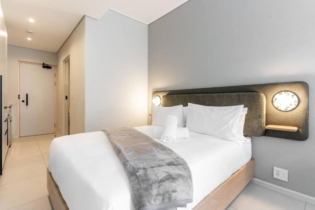 Apartamento The Rose 303: City Centre Studio Cidade Do Cabo