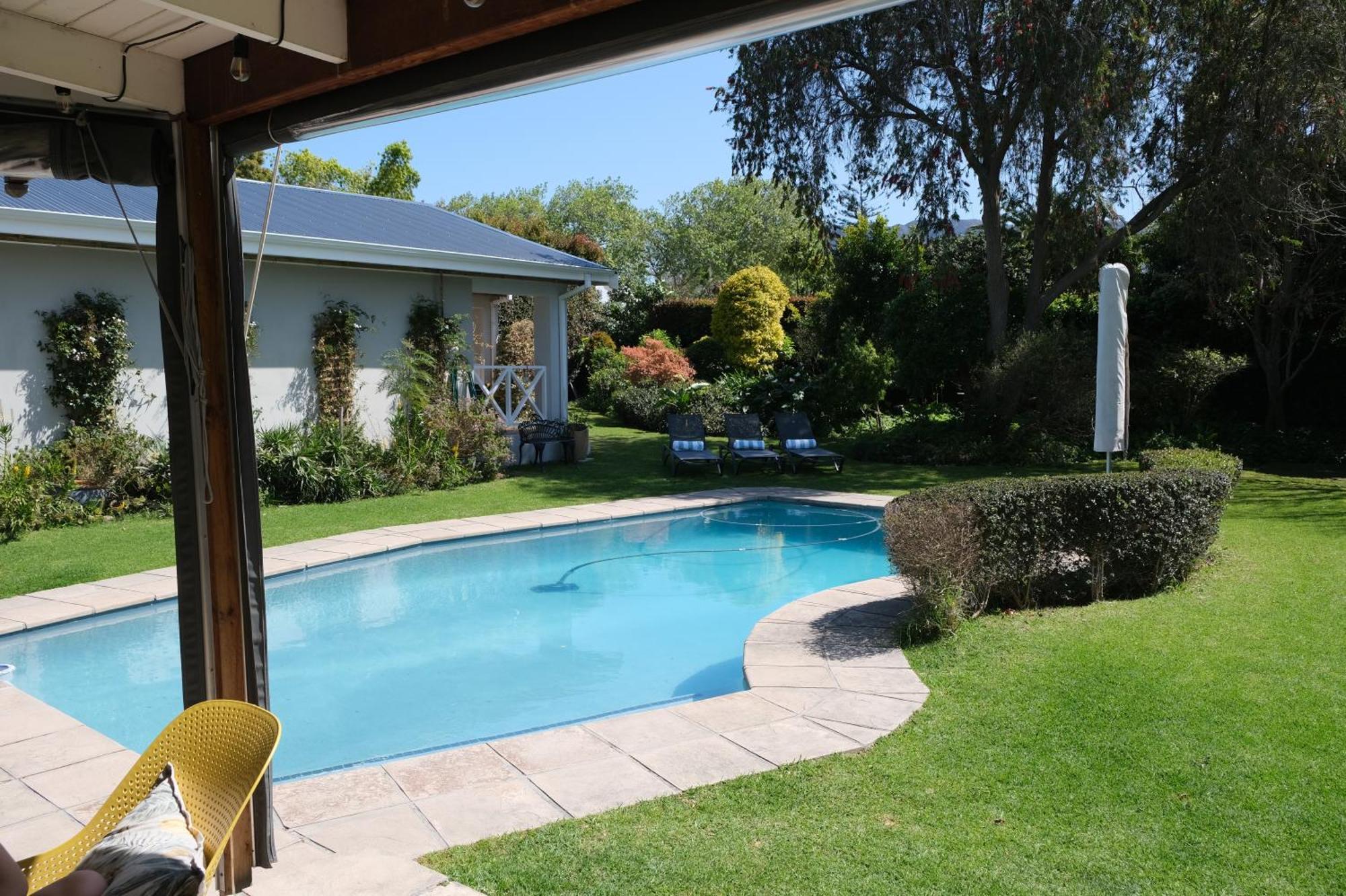 High Hedges Guest Constantia Guest house Cape Town
