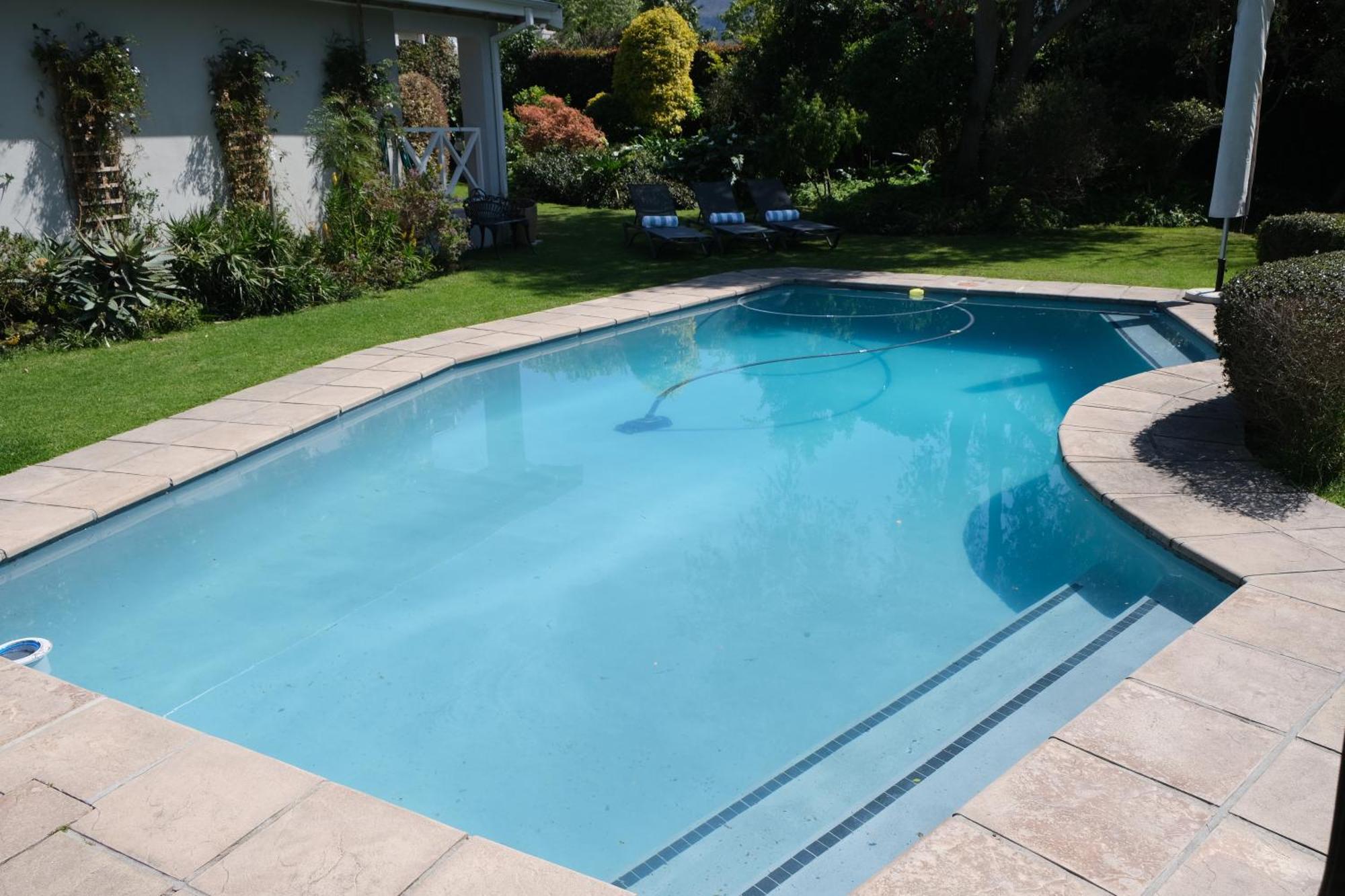 Guest house High Hedges Guest Constantia Cape Town