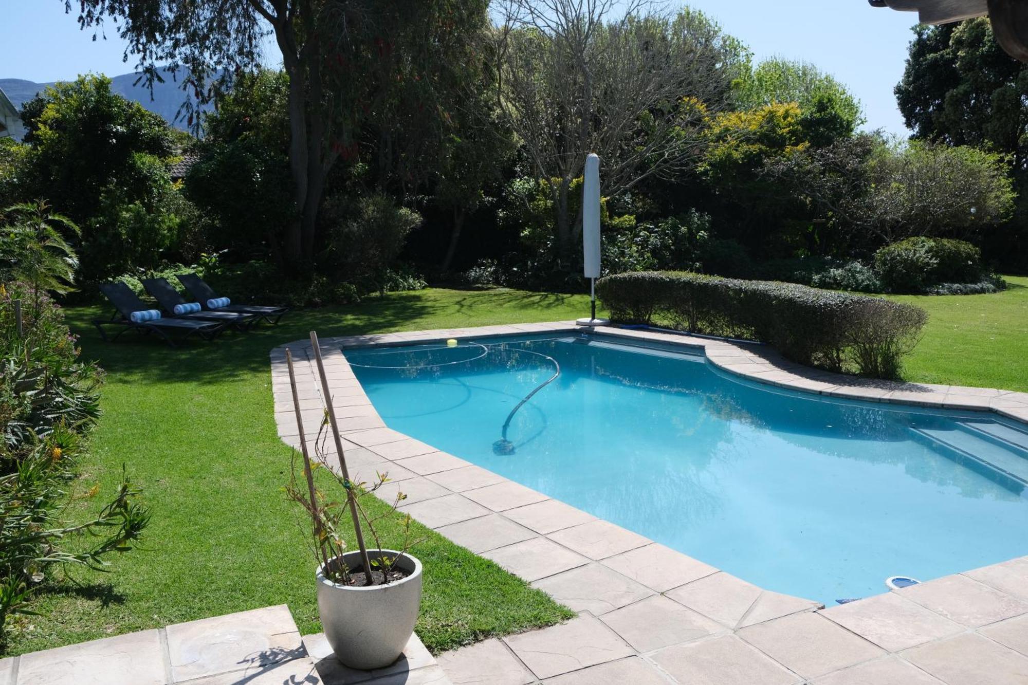 Guest house High Hedges Guest Constantia