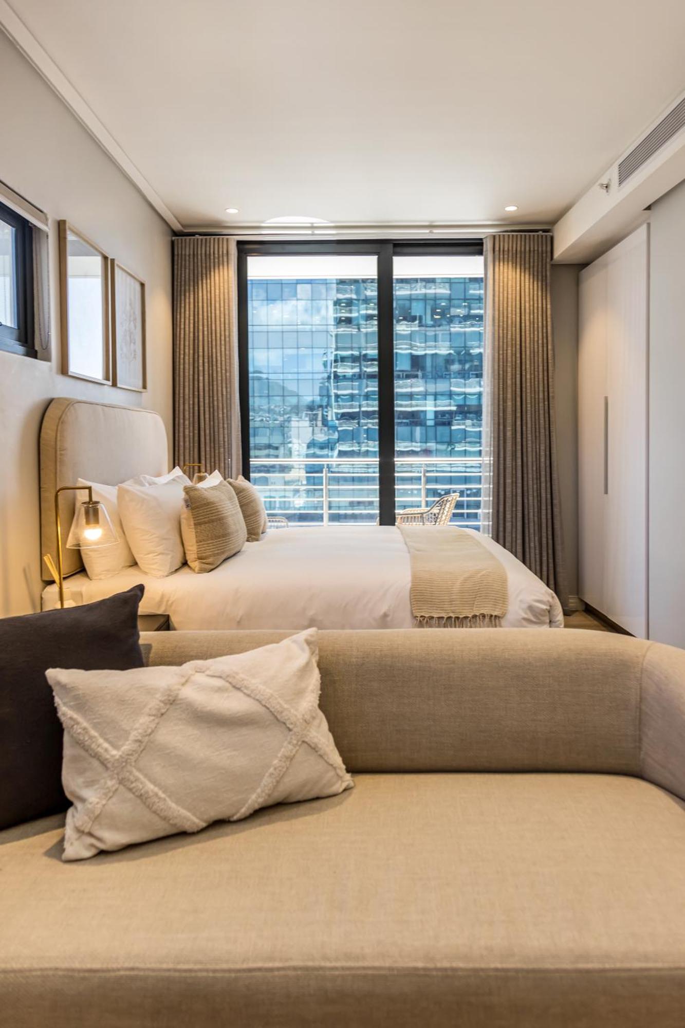 Apartment 16 On Bree 1319 Cape Town