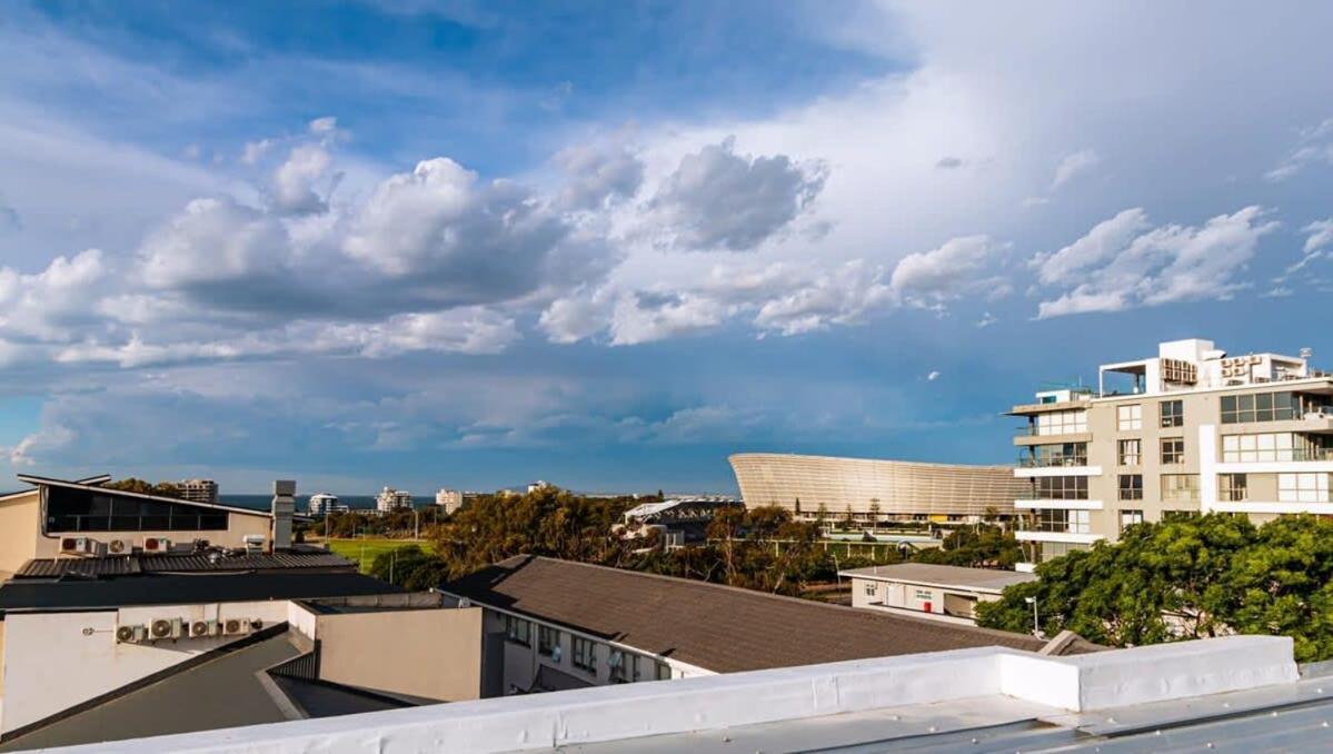 Metropole 2nd Floor With Shared Amenities Apartment