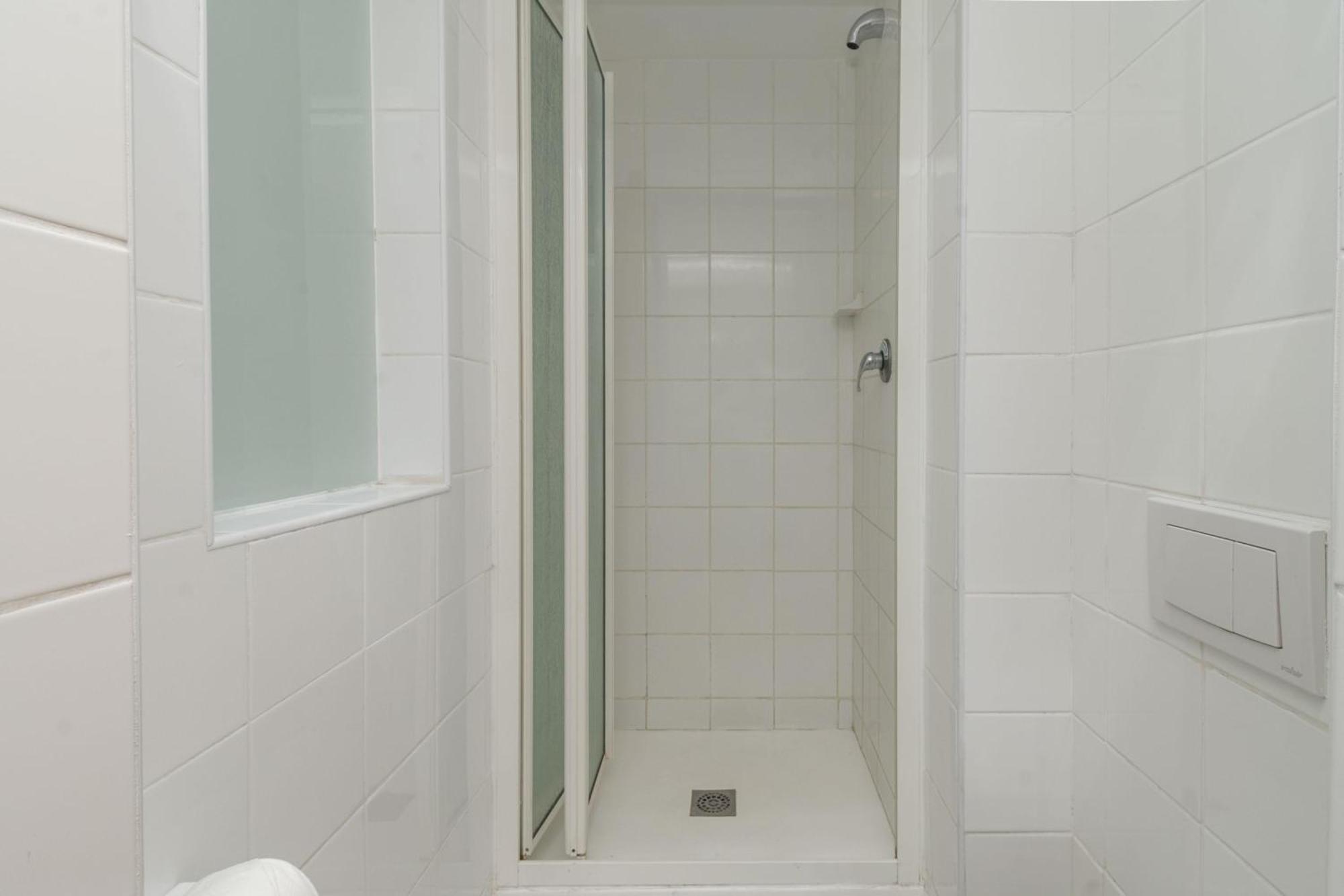 1st Floor Shared Metropole Building Apartment
