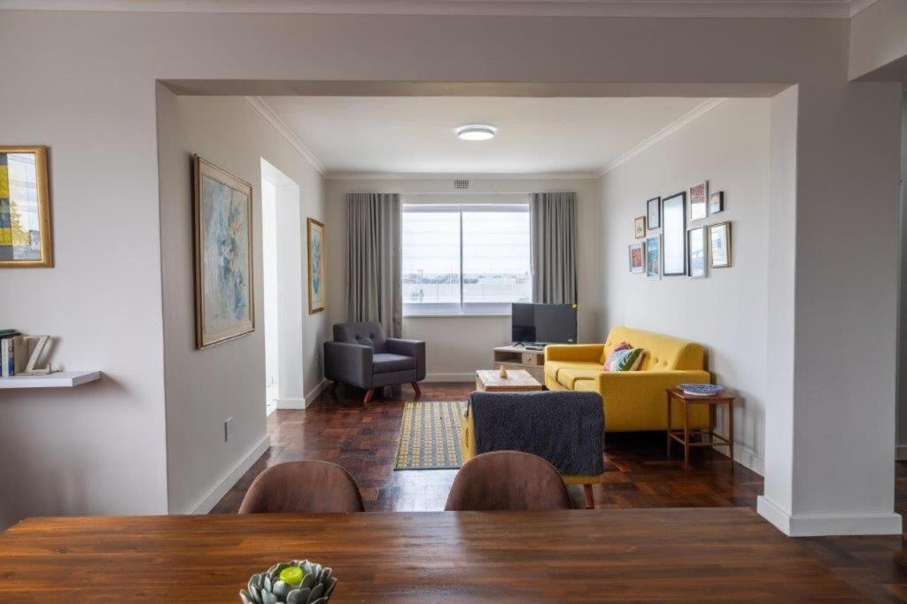 Apartment Roed Cape Town