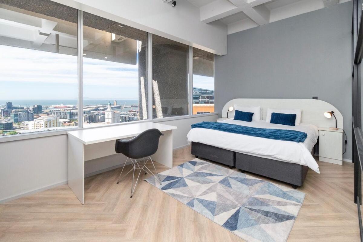 Foreshore Skyline Views Apartamento