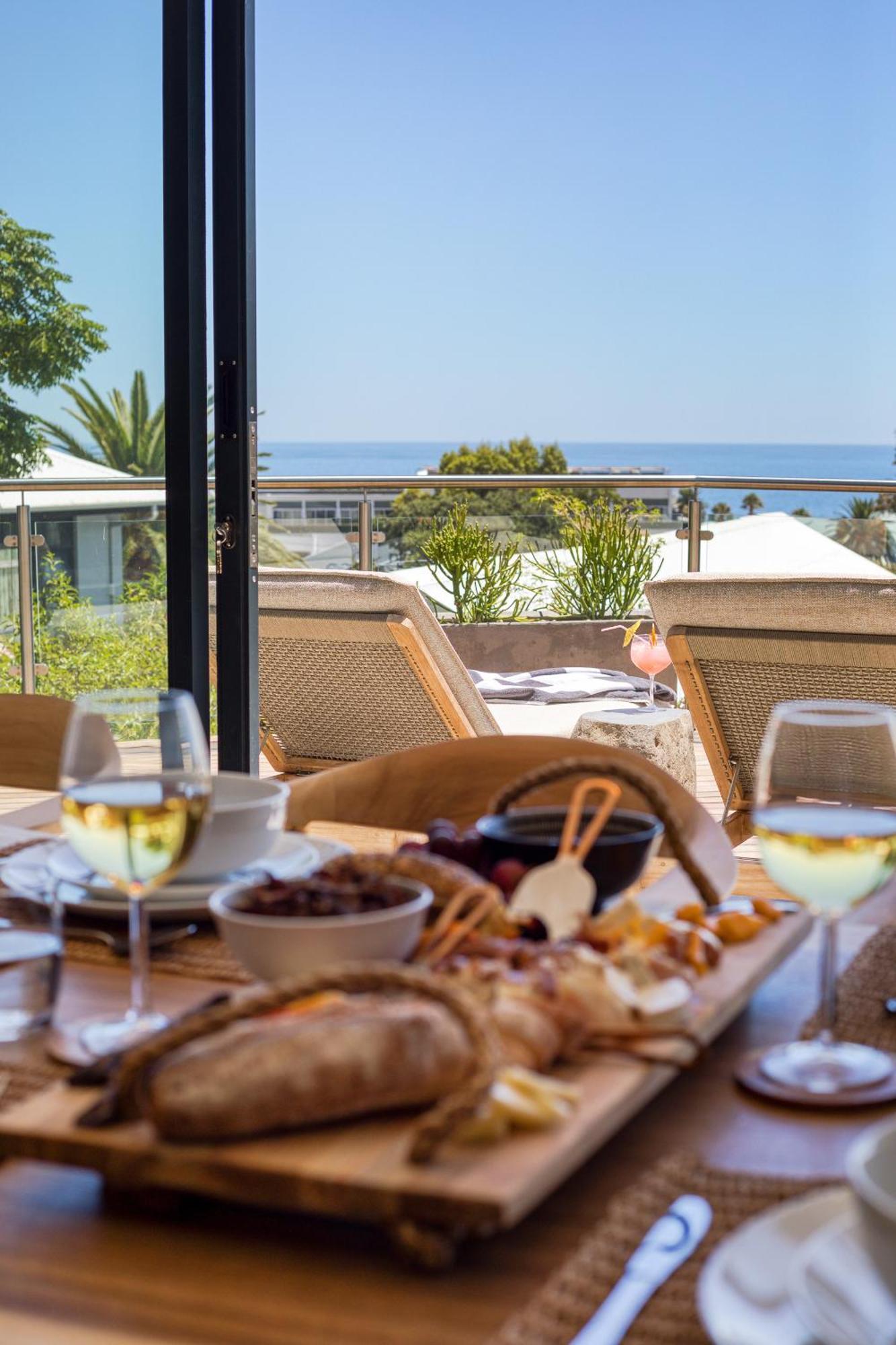 Vista Del Mare Camps Bay - 3 Min Walk To Beach, Pool, View Villa