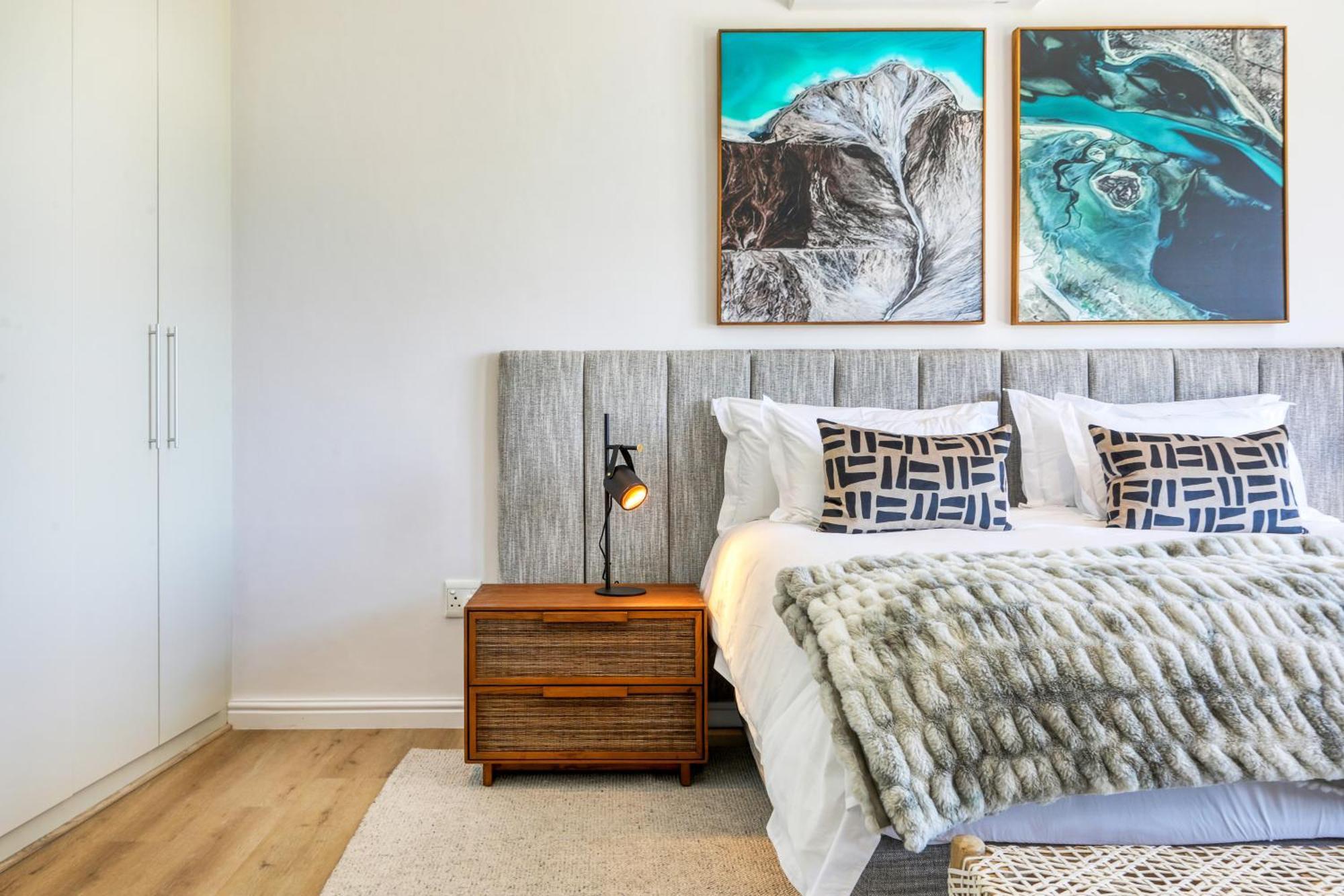 Vista Del Mare Camps Bay - 3 Min Walk To Beach, Pool, View Cape Town