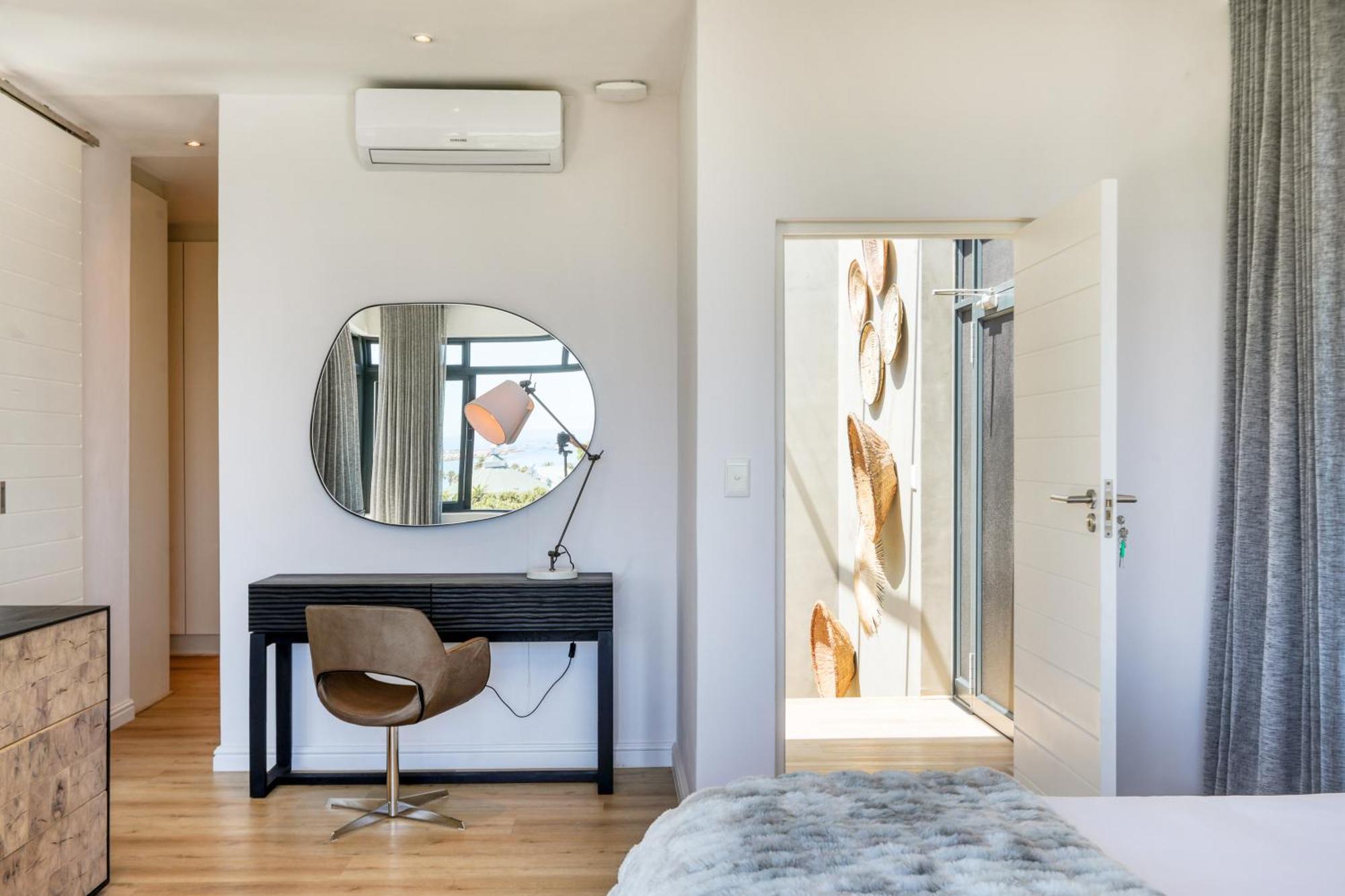 Villa Vista Del Mare Camps Bay - 3 Min Walk To Beach, Pool, View Cape Town