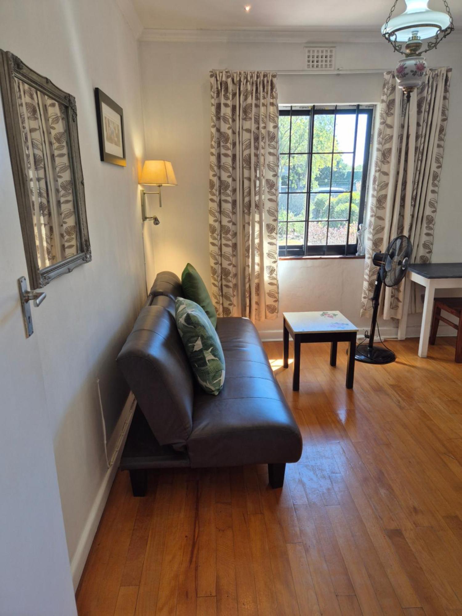 Pine House - Self-catering Apartment Cape Town