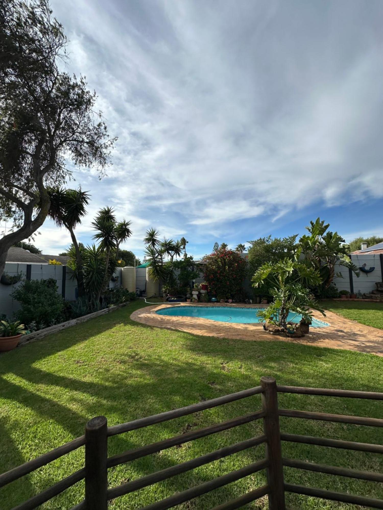 Duyneguesthouse Cape Town